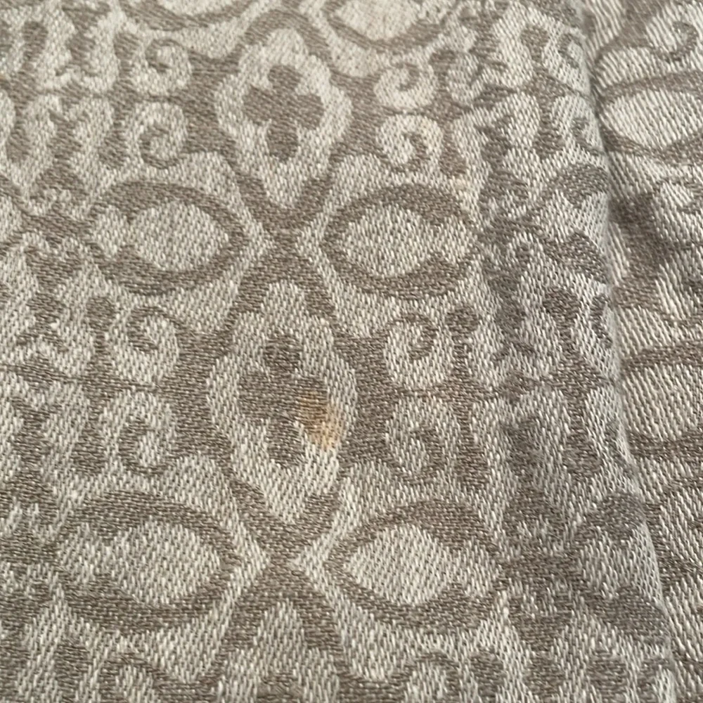 Feel Linen tablecloth jacquard European heritage flax  53x74” gray